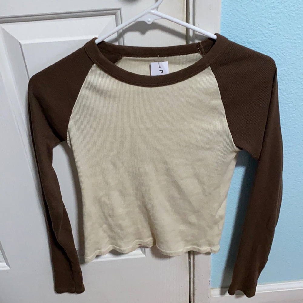 light and dark brown brandy melville long sleeve